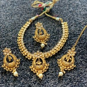 3 pieces jewelry set